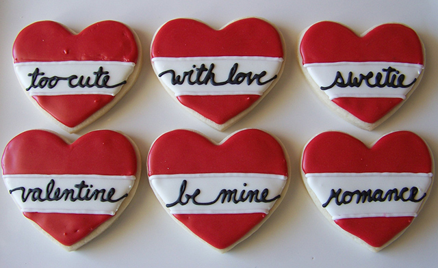 qua-tang-doc-dao-cho-le-tinh-nhan-14-24