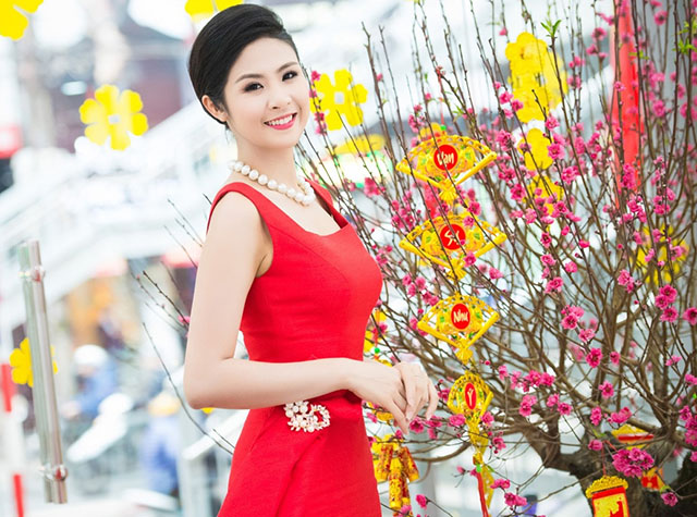 Chọn màu sắc quần áo, trang sức để được may mắn trong dịp Tết