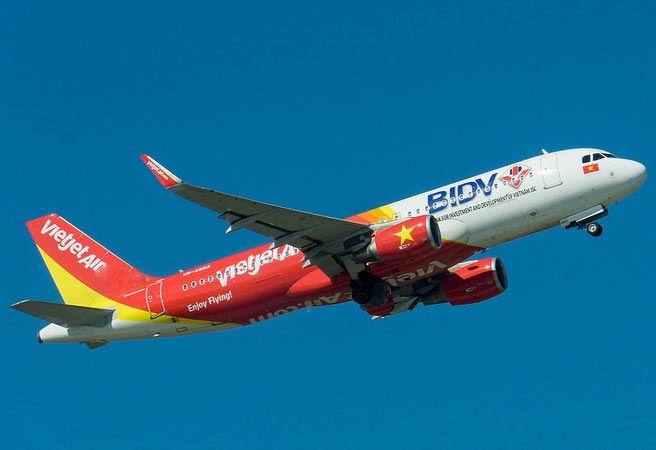 meo-du-lich-gia-re-danh-cho-dan-cong-so-01