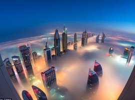 Ngắm Dubai đẹp mê hồn trong sương mù