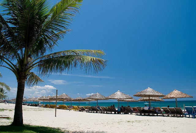 nhung-bai-bien-dep-nhat-viet-nam-tren-bao-nuoc-ngoai-06