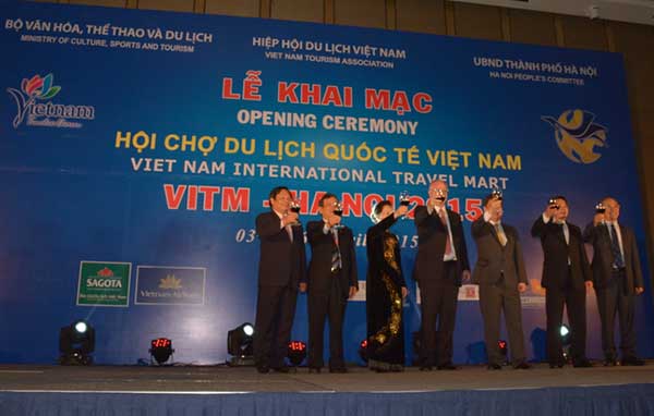 nhieu-tour-du-lich-he-giam-gia-soc-02