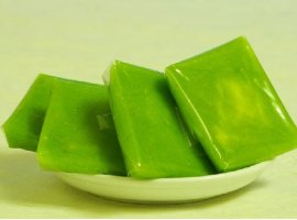 Vé máy bay giá rẻ thưởng thức bánh đặc sản VN