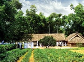 Vé máy bay giá rẻ Sài Gòn đi Vinh ghé thăm quê Bác