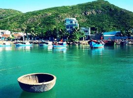 Vé máy bay giá rẻ khám phá biển Quy Nhơn