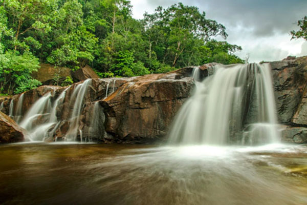 Suối Đá Ngọn Suối Đá Ngọn