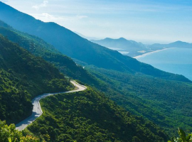 Vé máy bay Vinh Đà Nẵng giá hấp dẫn chỉ hơn 1 triệu đồng