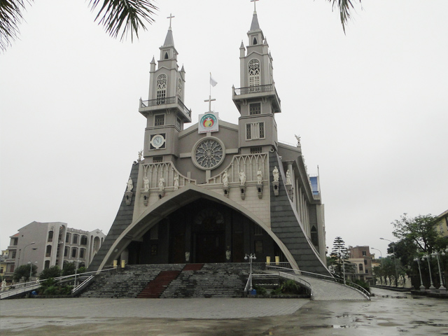 nha-tho-chanh-toan