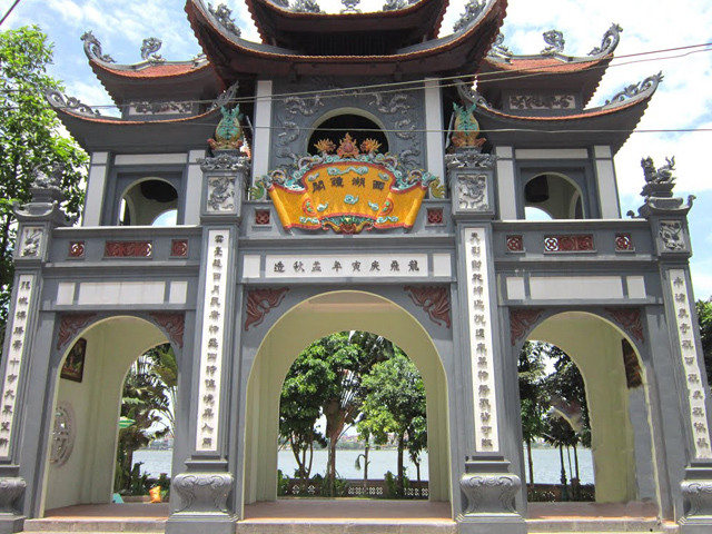 nhung-ngoi-chua-cau-may-thieng-lieng-nhat1
