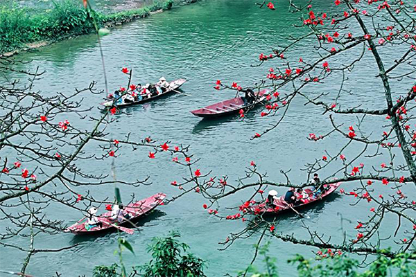 Trải nghiệm lễ hội chùa Hương ở Hà Nội