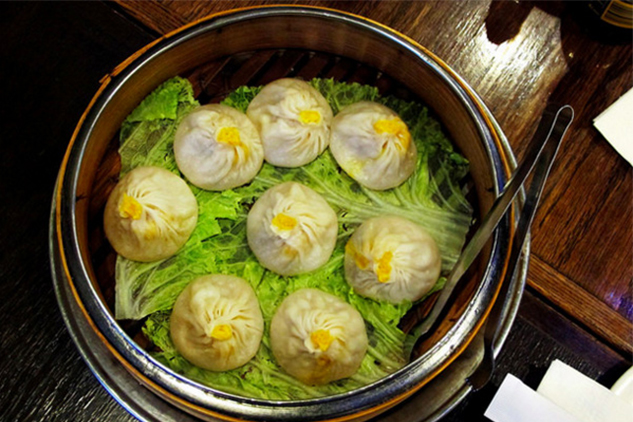vong-quanh-the-gioi-chi-1-usd-05