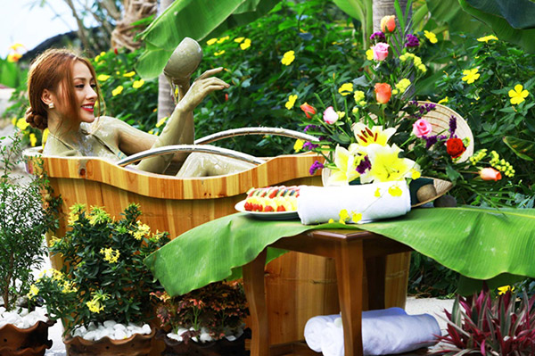 Vé máy bay khuyến mãi tắm bùn khoáng mùa hè