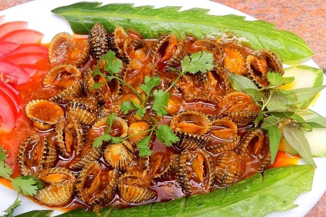 Hải sản phong phú