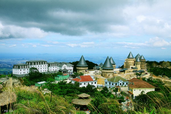 Du lịch Đà Nẵng bằng vé máy bay khuyến mãi