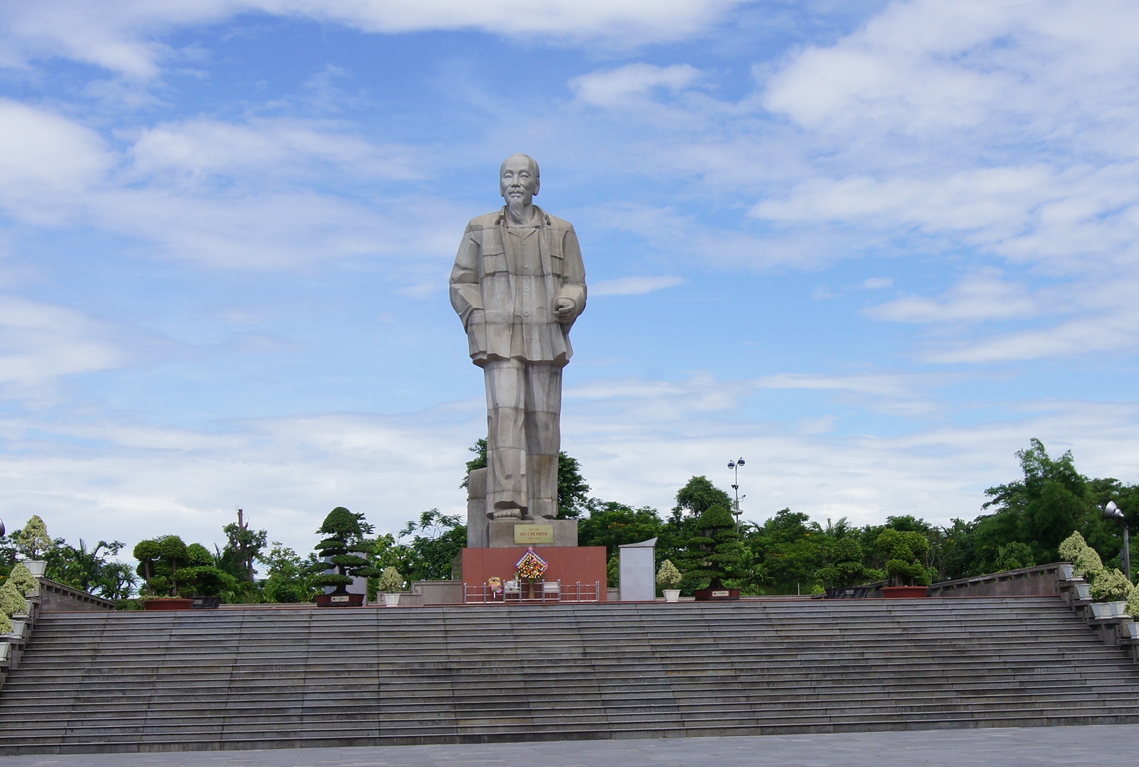 Quảng trường Hồ Chí Minh 