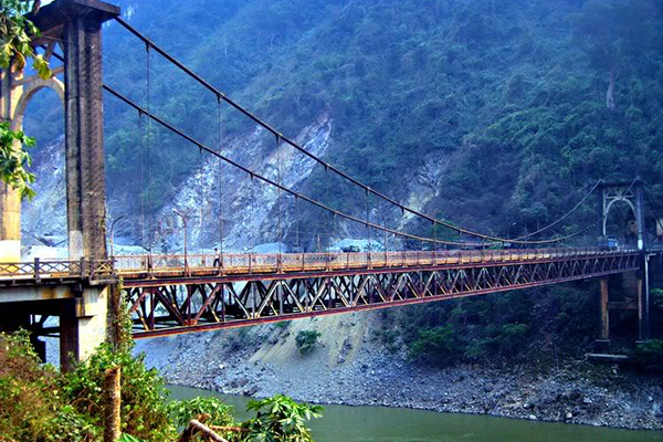 Cầu Hang Tôm