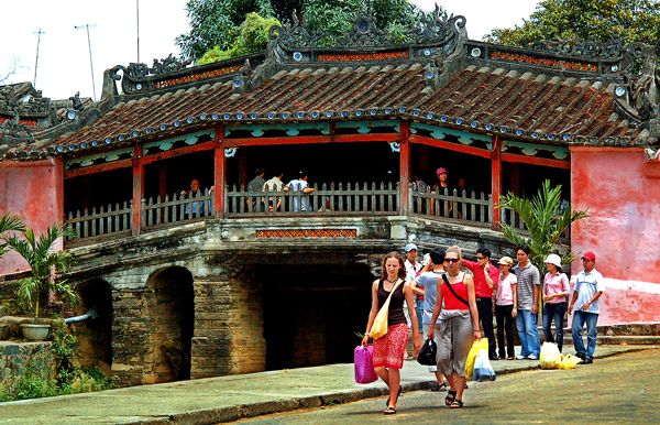 Chùa Cầu