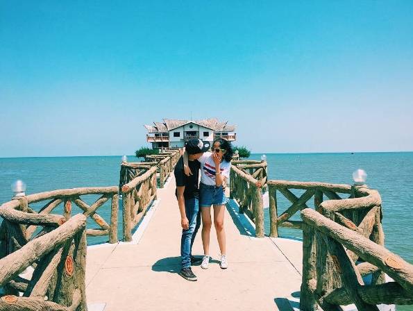 Cầu Nam Hải - cầu tình yêu