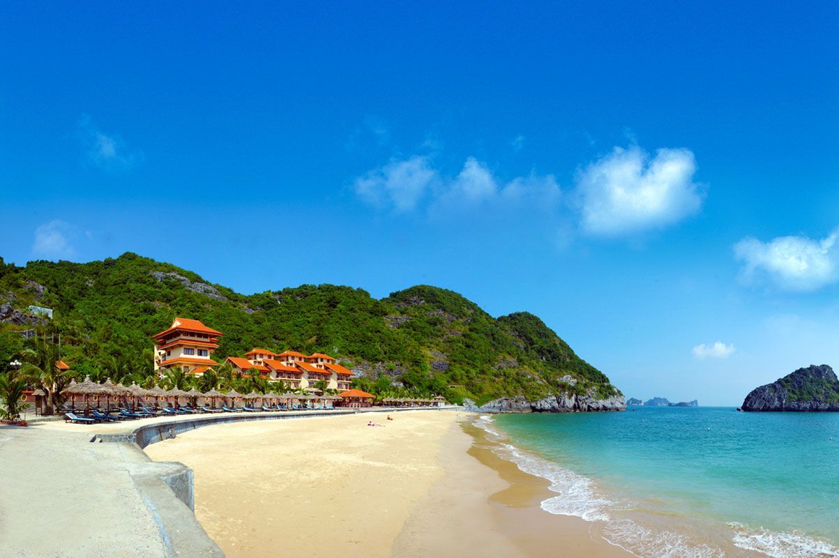 Du lịch Hải Phòng bằng vé máy bay giá rẻ