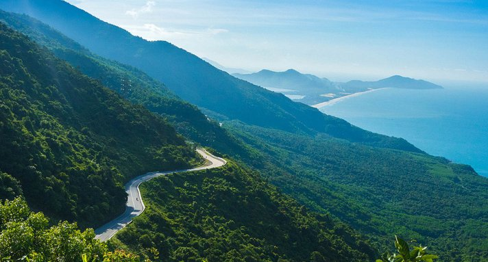 Vé máy bay Vinh Đà Nẵng giá hấp dẫn chỉ hơn 1 triệu đồng